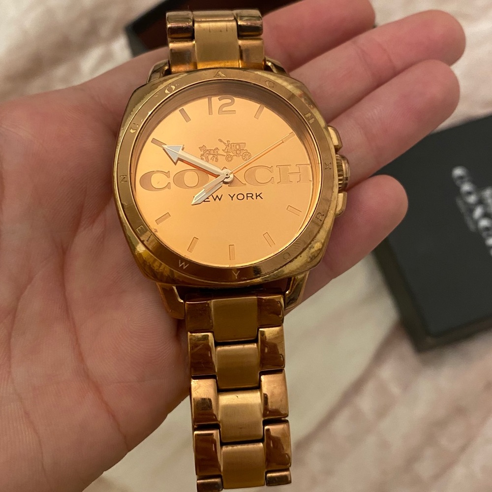 COACH Watch - Picture 2 of 3